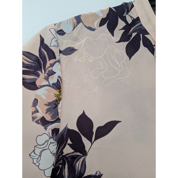 Torrid Floral Henley Top Women Size 1X Chiffon Feminine Office Hi Low Cottage - Picture 9 of 13